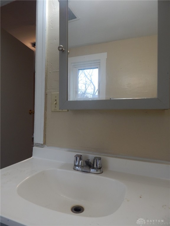 525 Dibert Avenue Springfield, OH 45506 - Photo 9 of 21