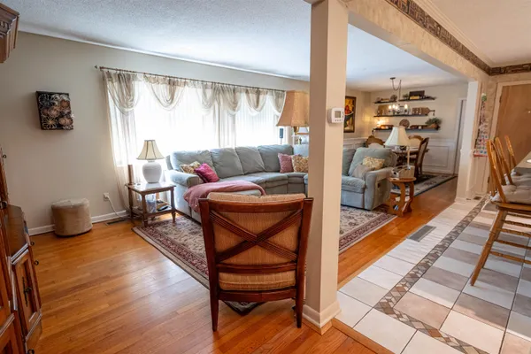 $450,000 | 2102 Great Oak Drive, Tallahassee, FL 32303