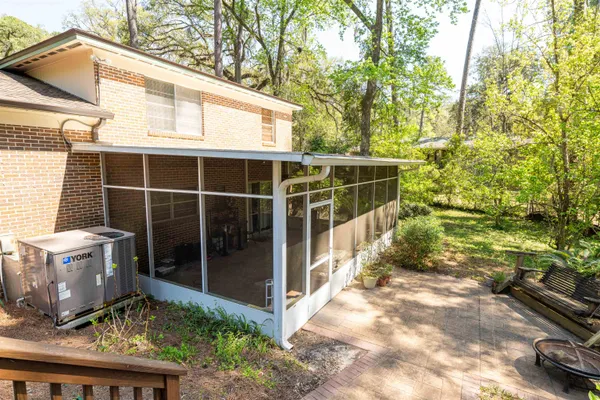 $450,000 | 2102 Great Oak Drive, Tallahassee, FL 32303