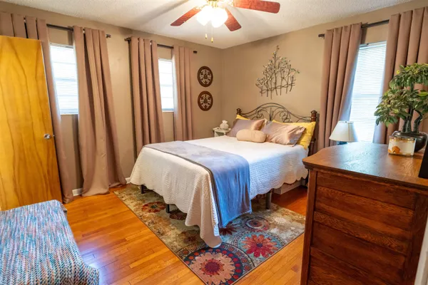 $450,000 | 2102 Great Oak Drive, Tallahassee, FL 32303