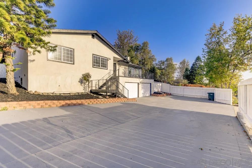 4337 Avocado Boulevard La Mesa, CA 91941 - Photo 12 of 40