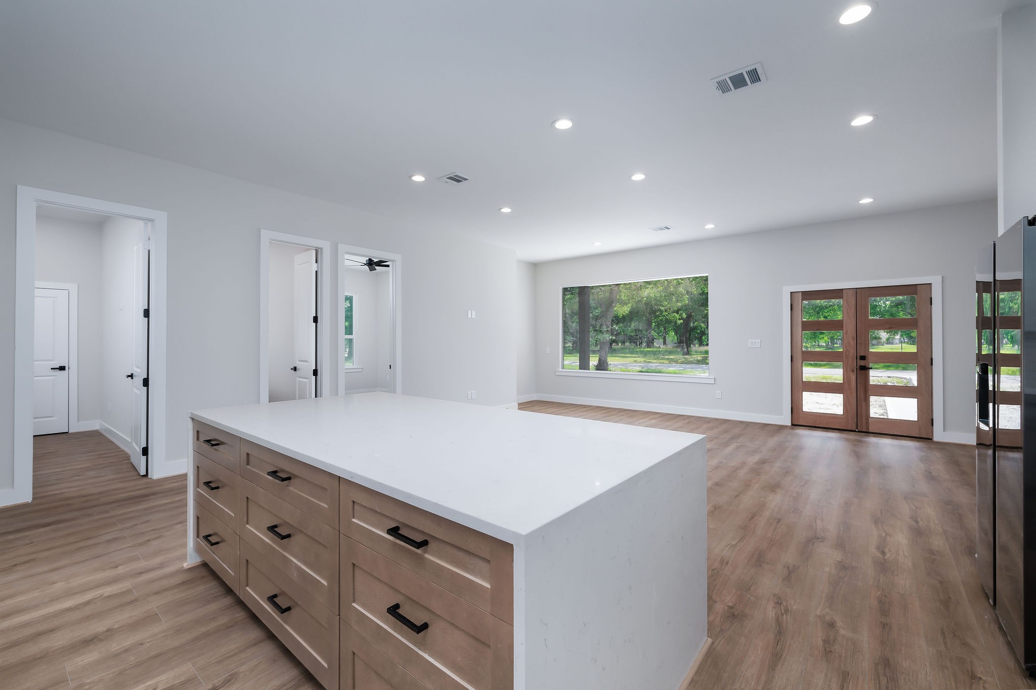 354 Peach Pt Lane Trinity, TX 75862 - Photo 7 of 27