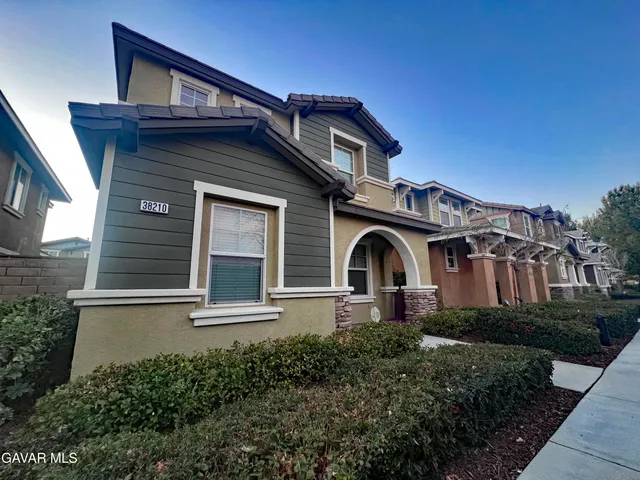 $449,900 | 38210 Rioja Court, Palmdale, CA 93550