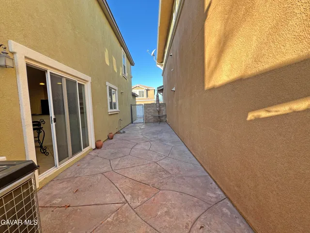 $449,900 | 38210 Rioja Court, Palmdale, CA 93550