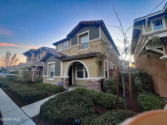 $449,900 | 38210 Rioja Court, Palmdale, CA 93550