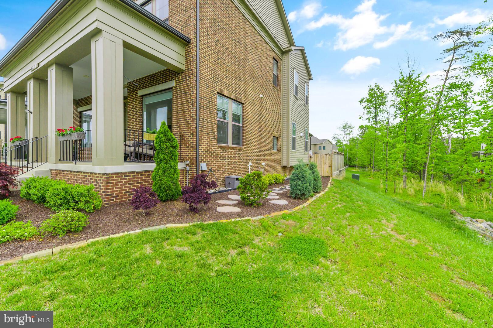 42182 Creighton Road Ashburn, VA 20148 - Photo 3 of 56