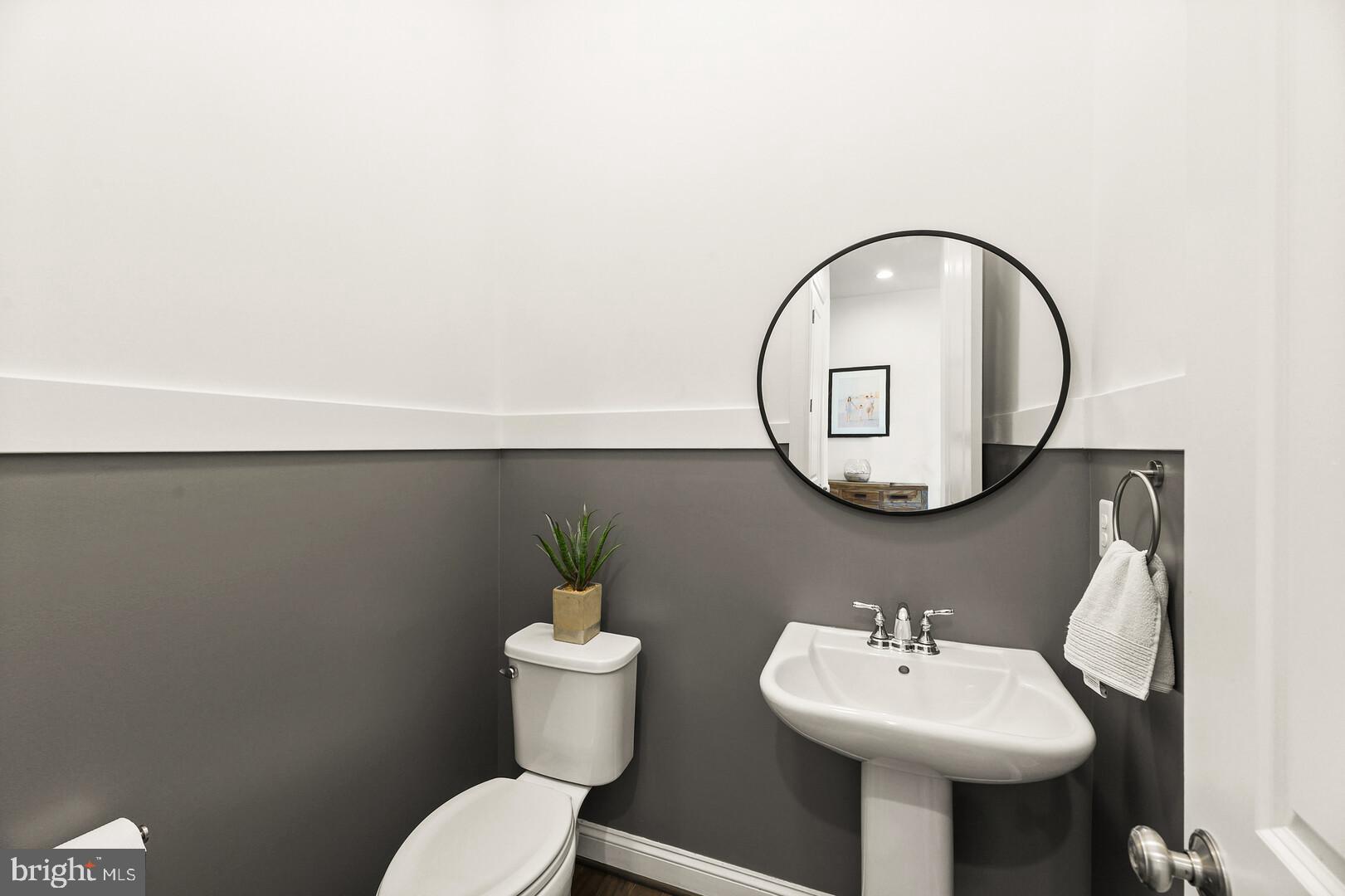 42182 Creighton Road Ashburn, VA 20148 - Photo 31 of 56