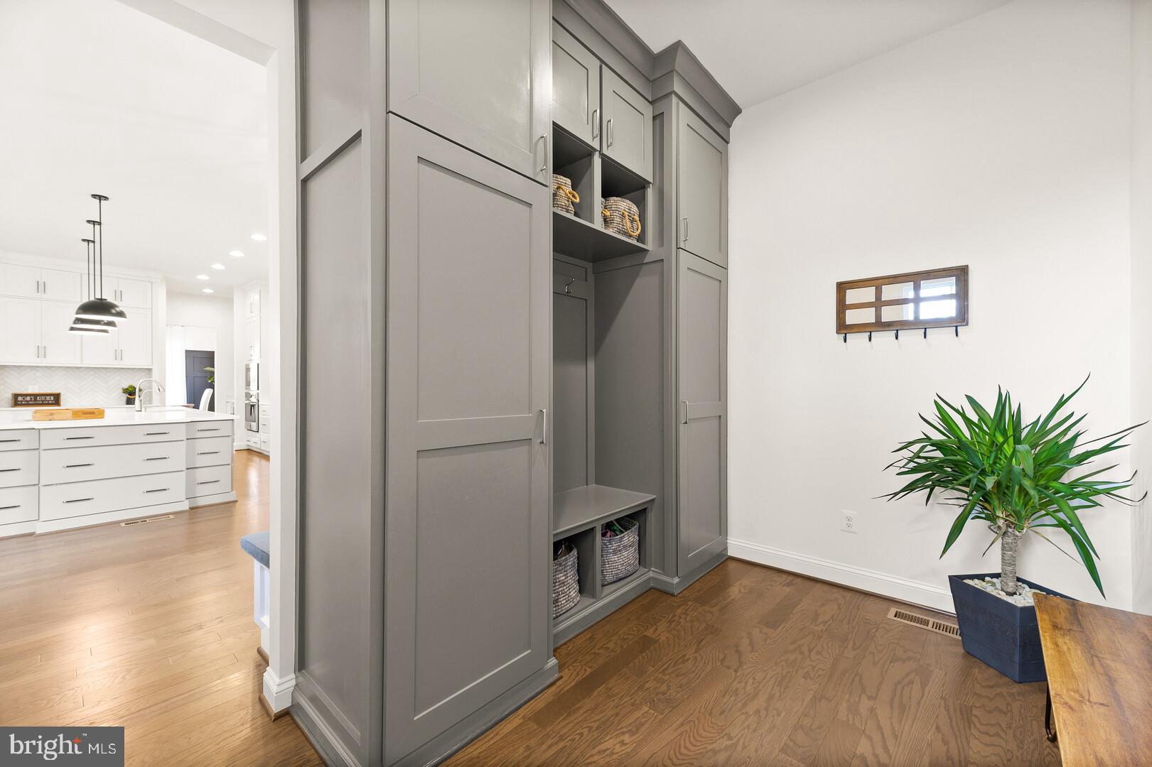 42182 Creighton Road Ashburn, VA 20148 - Photo 32 of 56