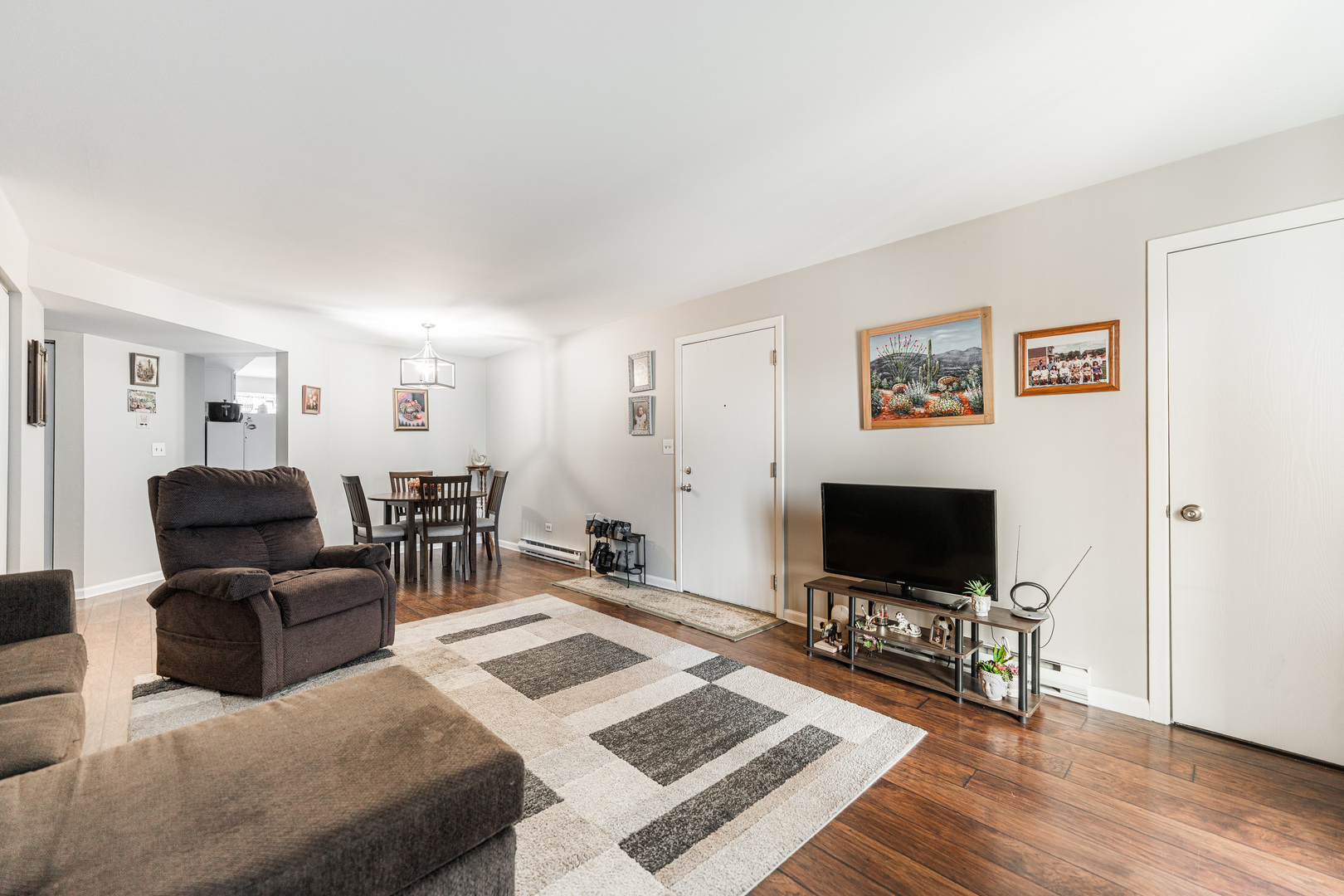 738 Briar Hill Lane, Unit 5 Addison, IL 60101 - Photo 4 of 14