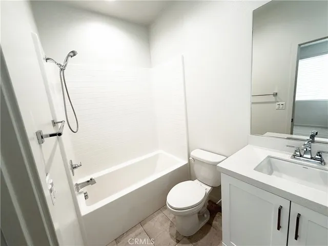 $4,700 | 126 Novel, Irvine, CA 92618