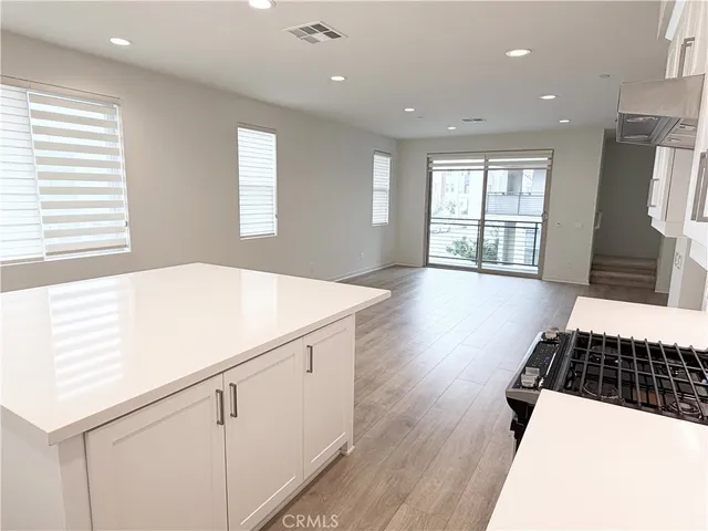 $4,700 | 126 Novel, Irvine, CA 92618