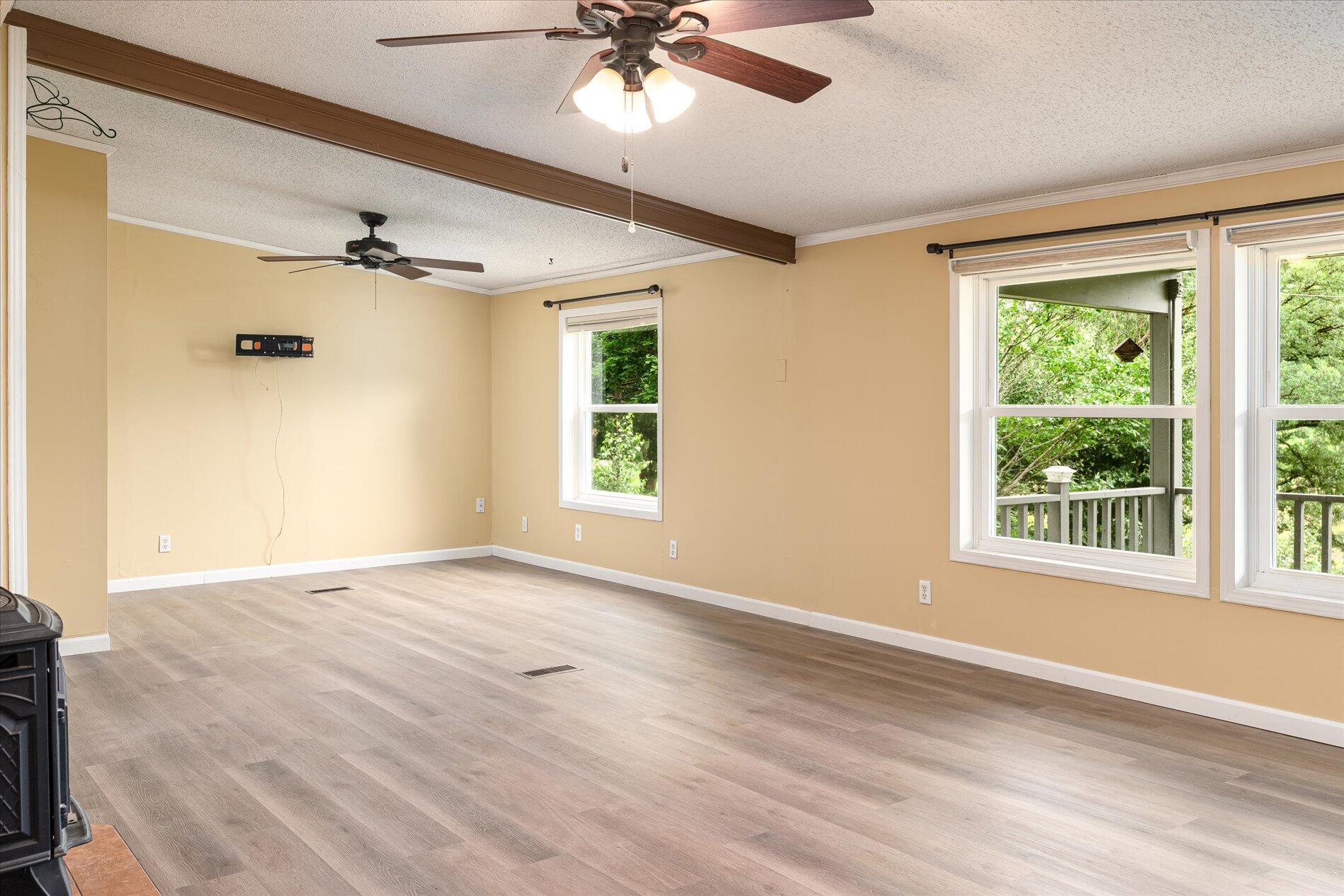 S6205 Sidie Hollow Road Viroqua, WI 54665 - Photo 17 of 22 Open Living Room