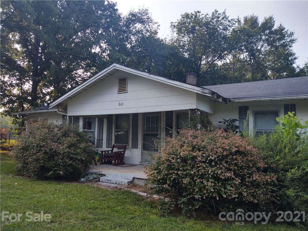 843 Kelly Road Forest City, NC 28043 - Photo 1 of 18 Gallery Image 1