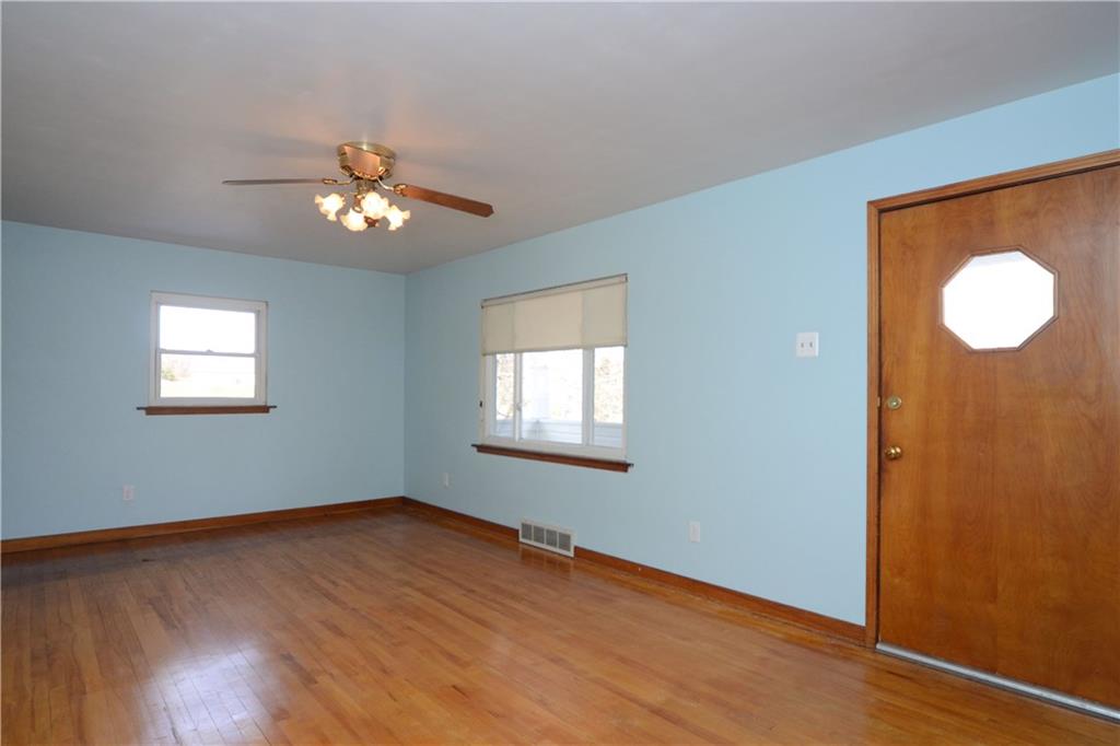 212 West Shaffer Road Aliquippa, PA 15001 - Photo 4 of 24 Gallery Image 4