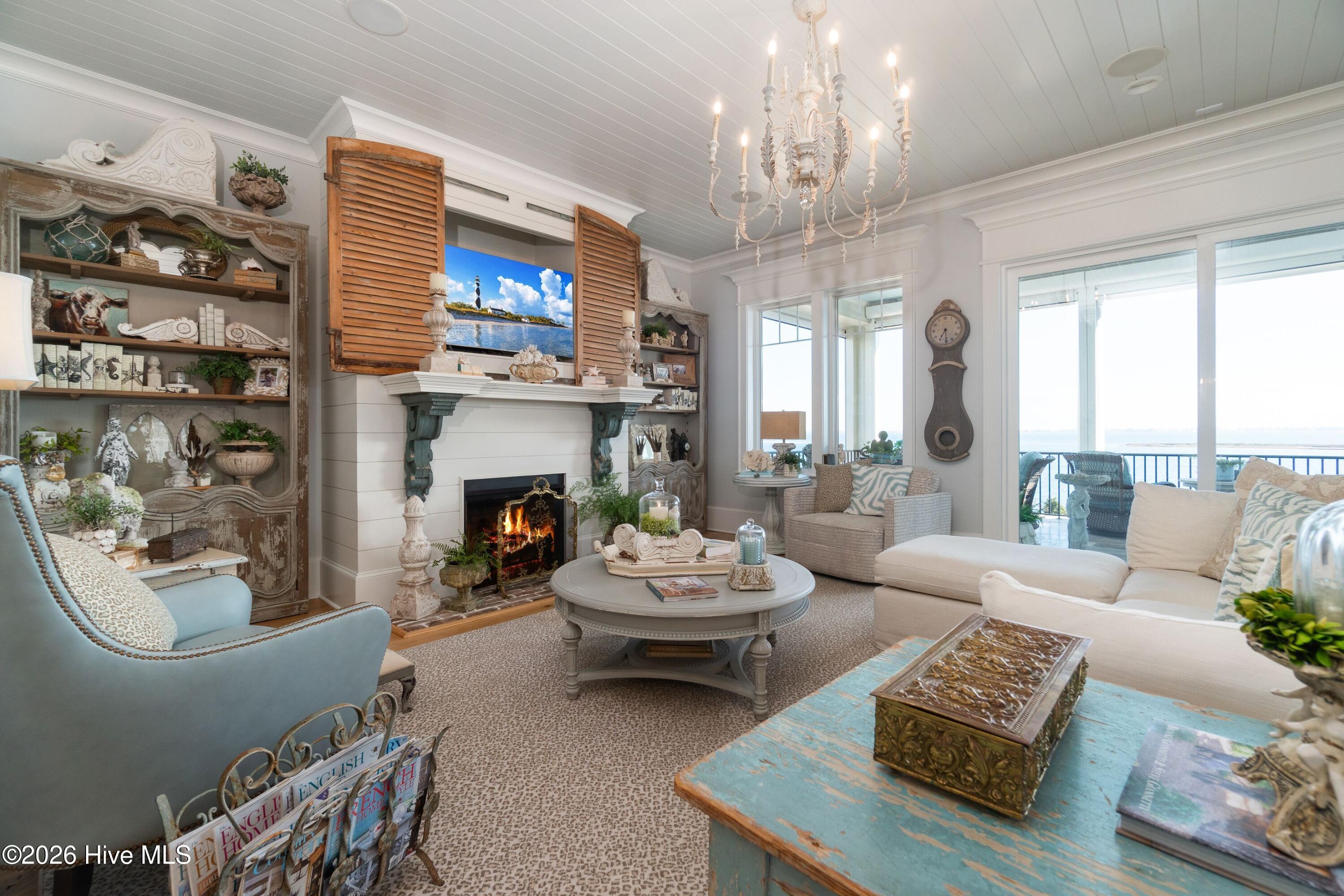 205 Back Street Newport, NC 28570 - Photo 31 of 93 Family/Living Room