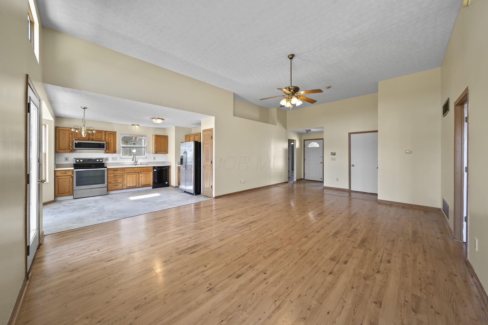 1500 Tera Alta Road Columbus, OH 43207 - Photo 19 of 61 14-web-or-mls-IMG_4871