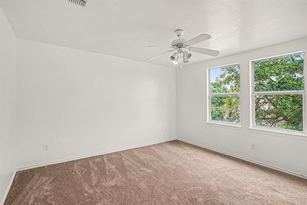 7656 Sienna Ridge Lane Fort Worth, TX 76131 - Photo 14 of 17