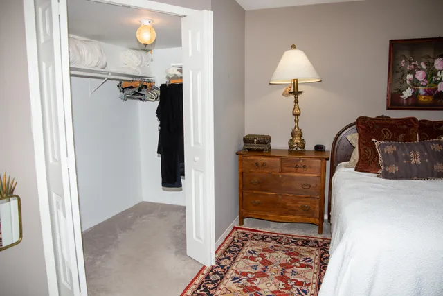 $179,900 | 406 Sturdy Road, Unit A12, Valparaiso, IN 46383