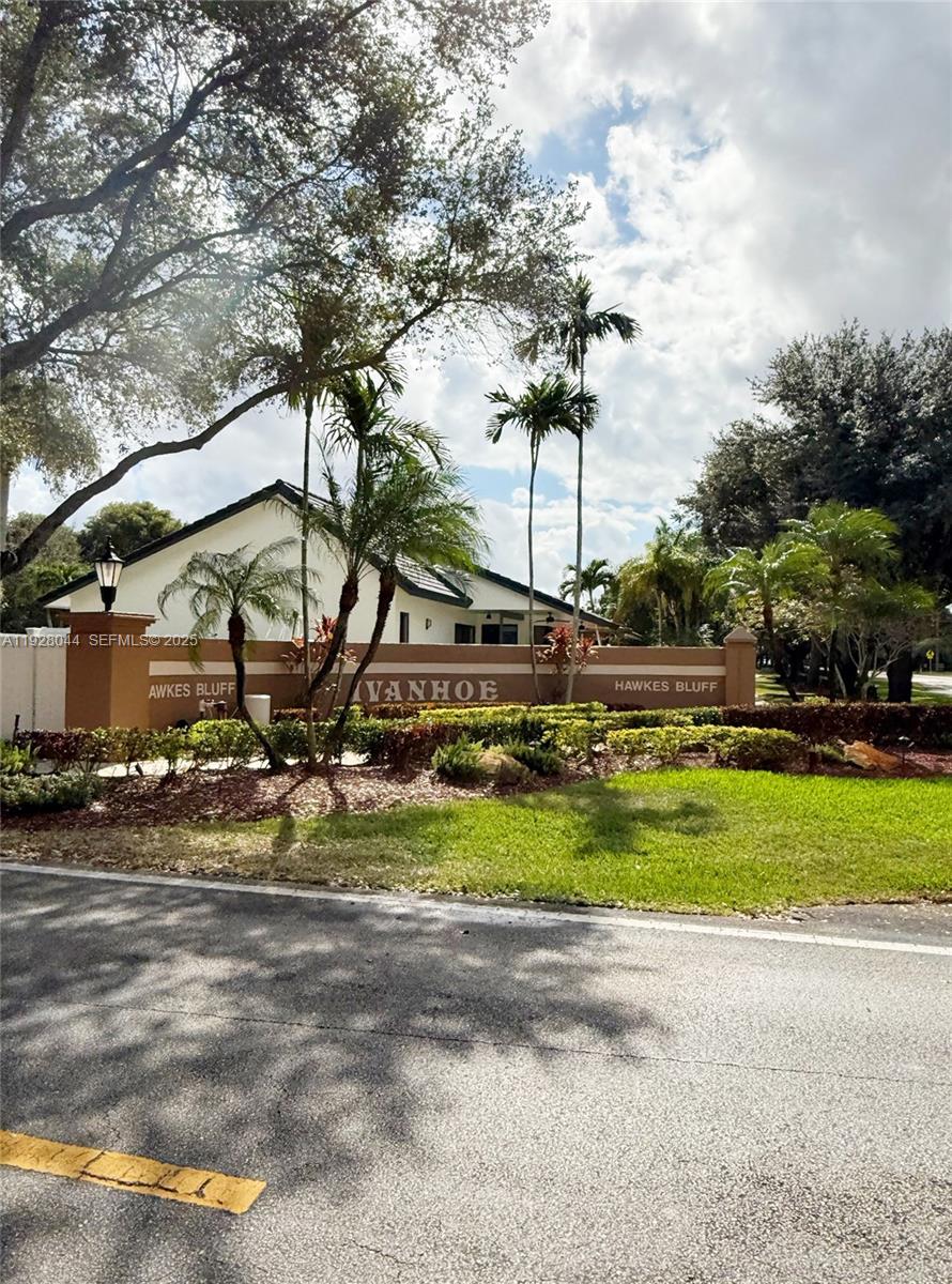 15500 Carriage Court Davie, FL 33331 - Photo 25 of 26 a view of a park
