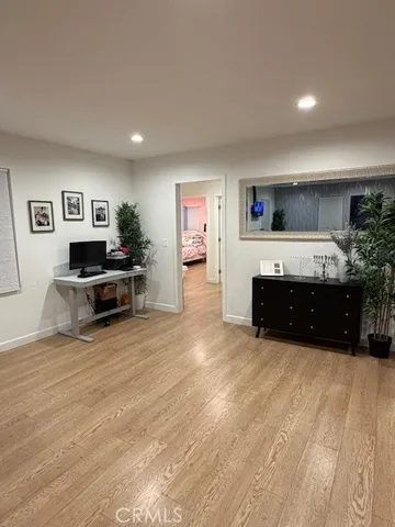 $4,850 | 18719 Martha Street, Tarzana, CA 91356