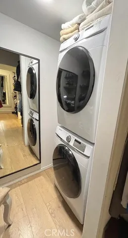 $4,850 | 18719 Martha Street, Tarzana, CA 91356