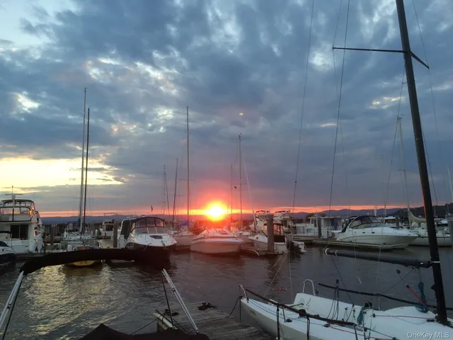 $35,000 | F-15 Half Moon Bay Marina, Croton-on-Hudson, NY 10520
