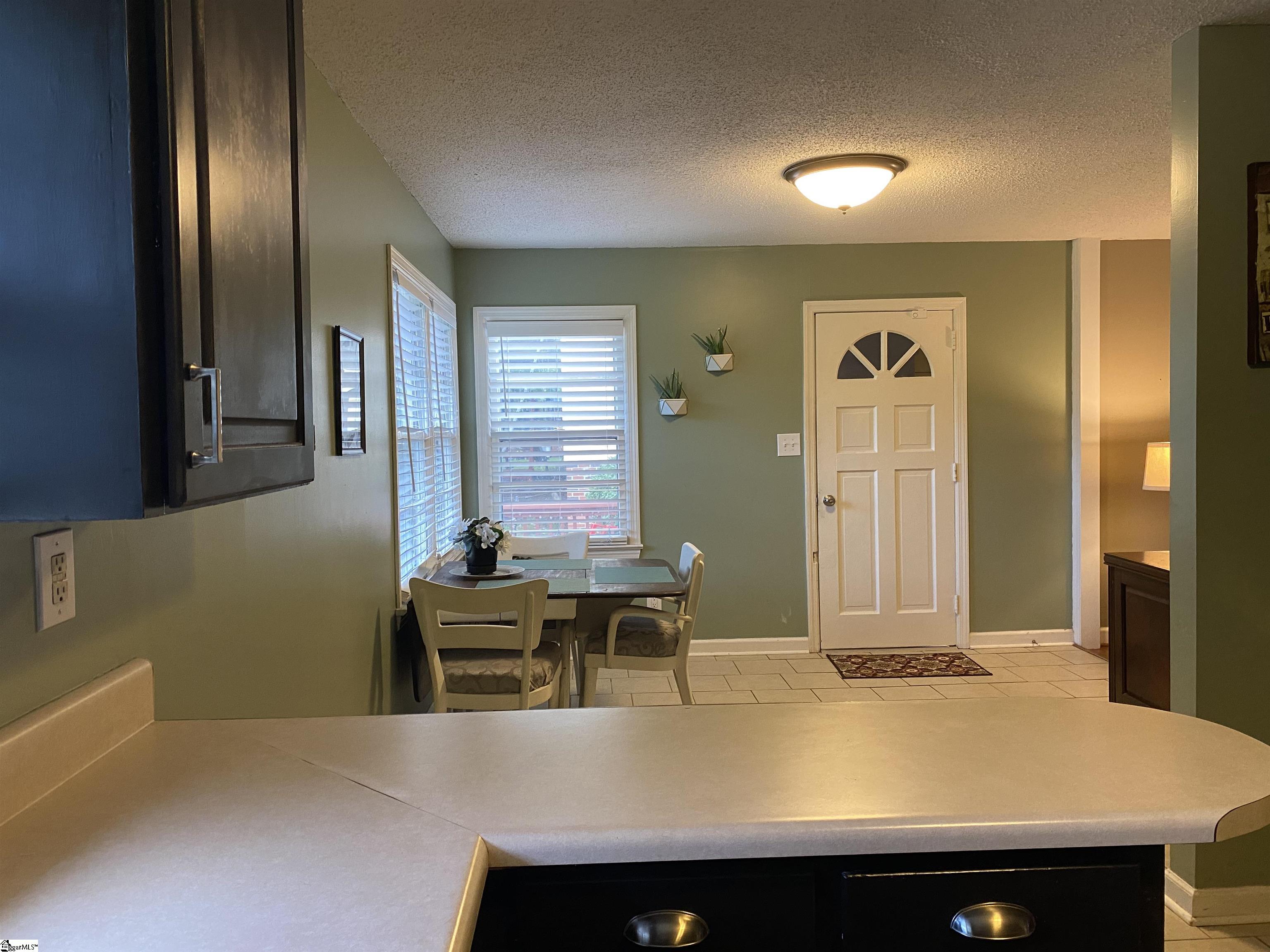 526 Ridgewood Drive Greer, SC 29651 - Photo 12 of 26 Gallery Image 12