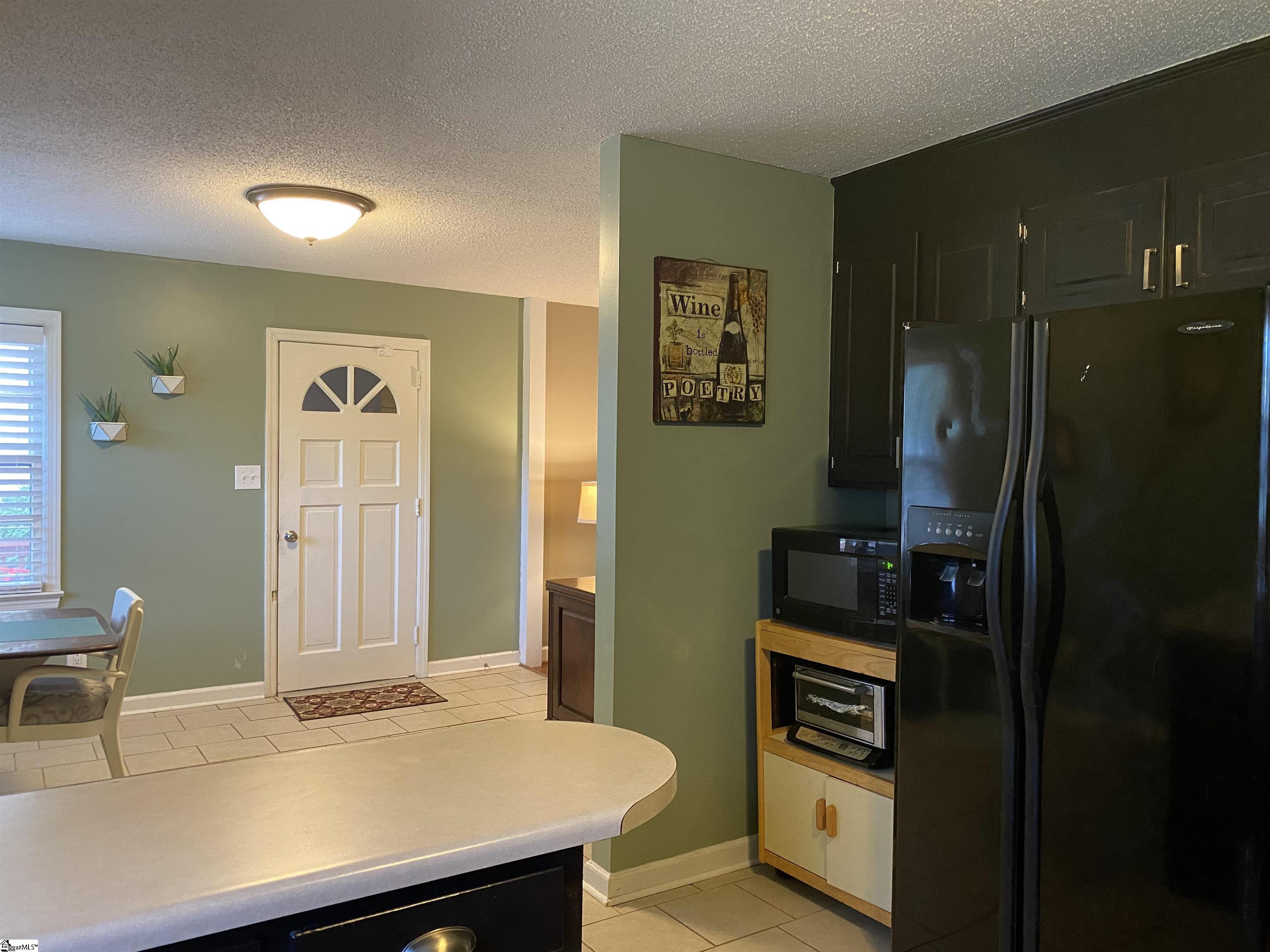 526 Ridgewood Drive Greer, SC 29651 - Photo 9 of 26 Gallery Image 9