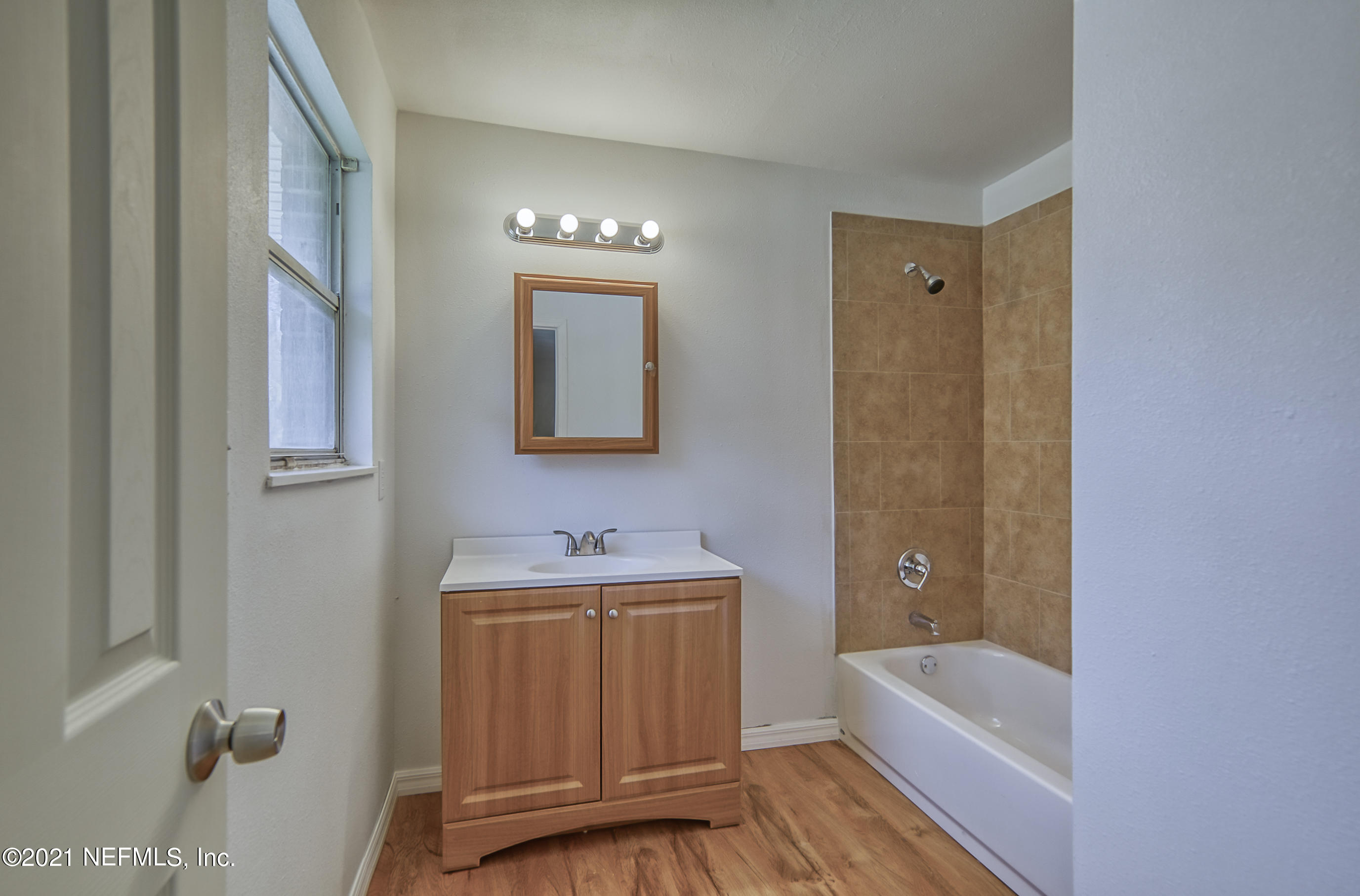 13372 Pate Road West Jacksonville, FL 32226 - Photo 8 of 35 Master Bathroom