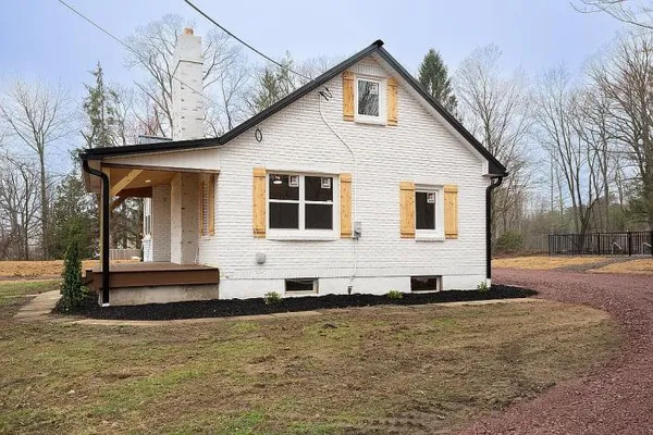 $409,900 | 121 Ben Titus Road, Tamaqua, PA 18252