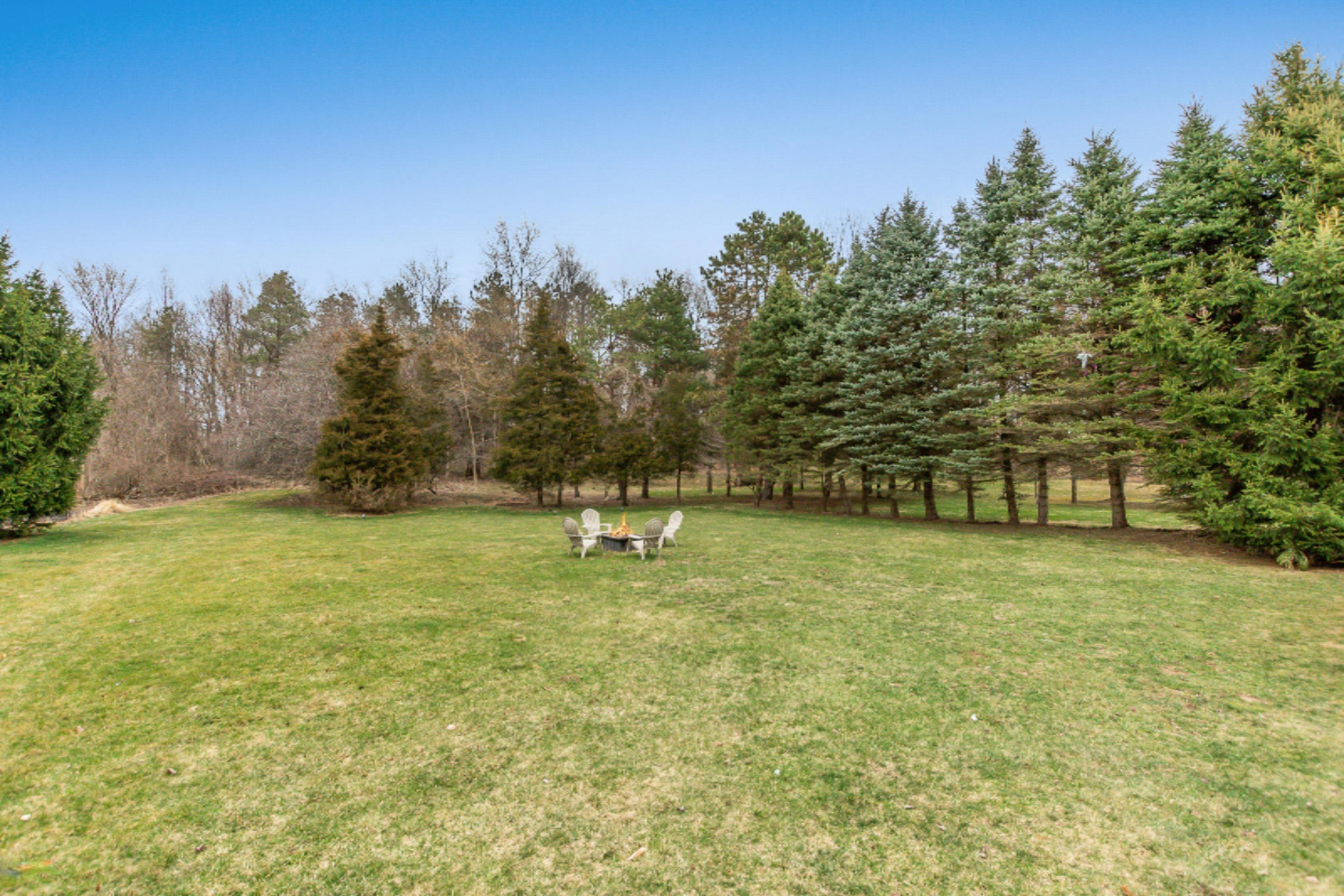 6435 Cascade Road Southeast Grand Rapids, MI 49546 - Photo 22 of 28 25