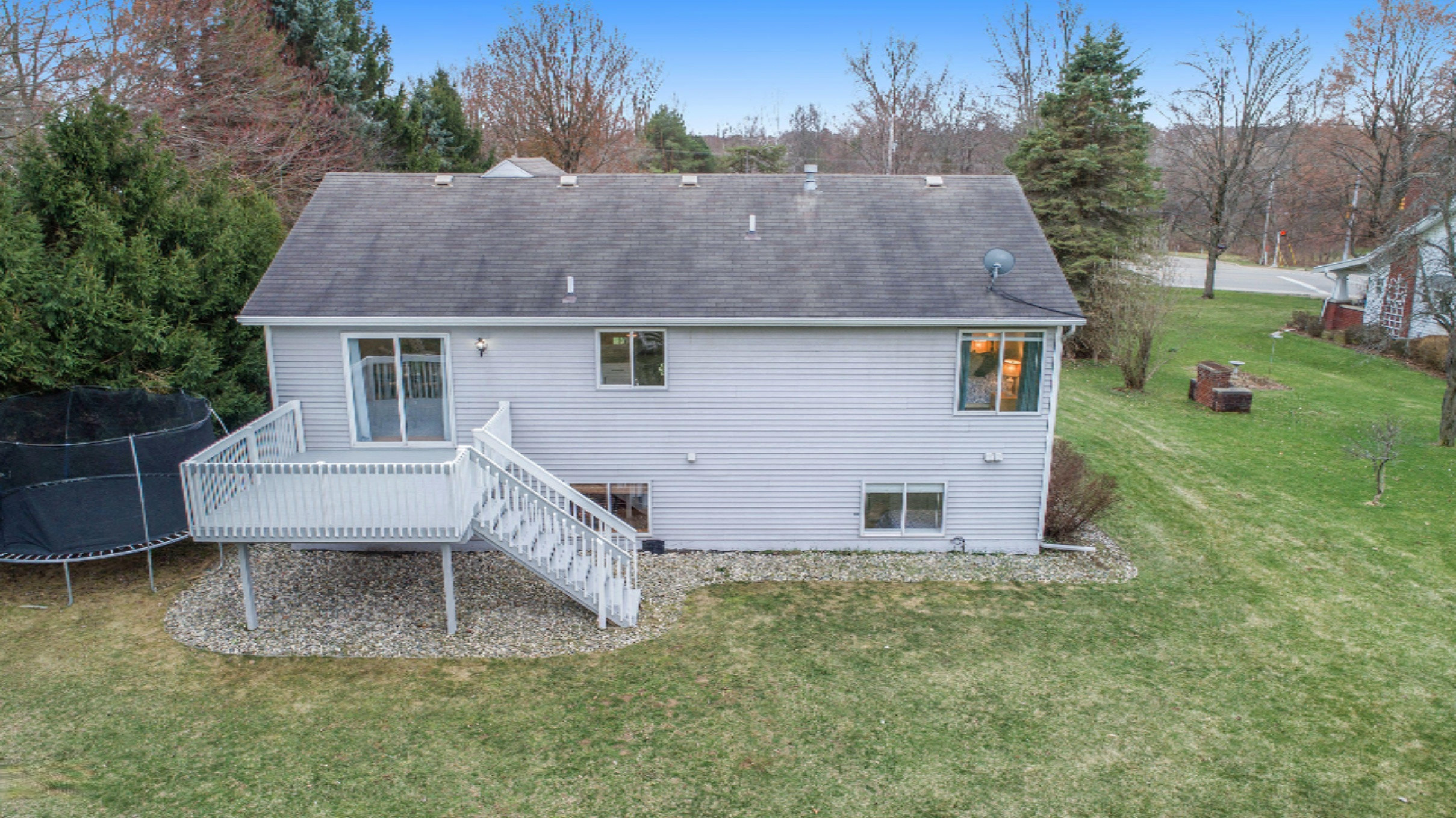 6435 Cascade Road Southeast Grand Rapids, MI 49546 - Photo 26 of 28 29