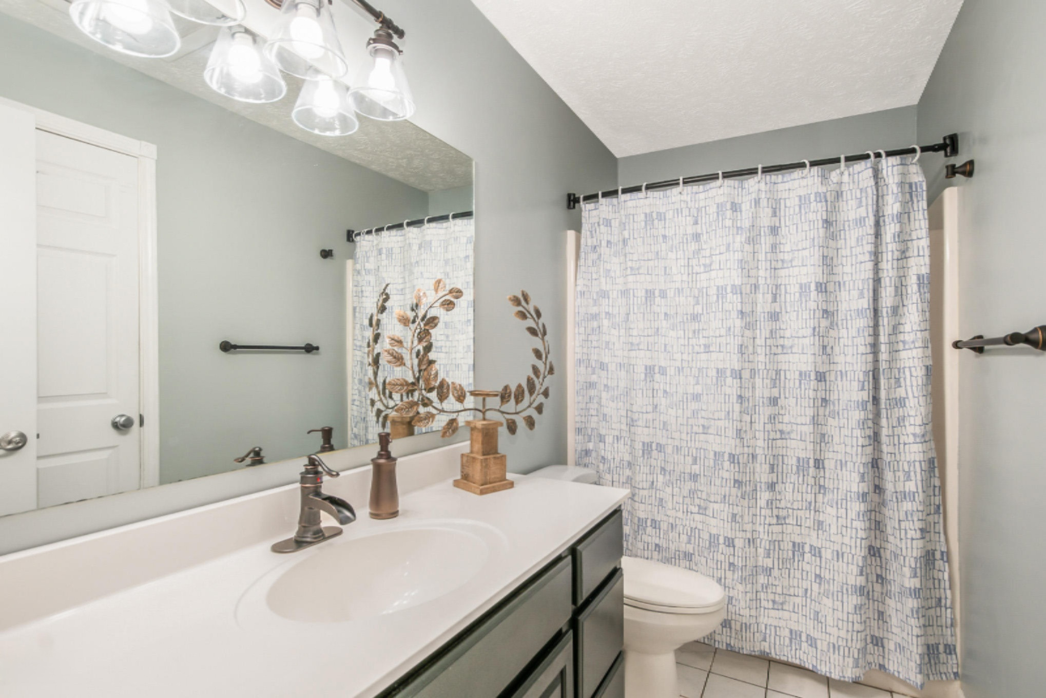 6435 Cascade Road Southeast Grand Rapids, MI 49546 - Photo 10 of 28 11