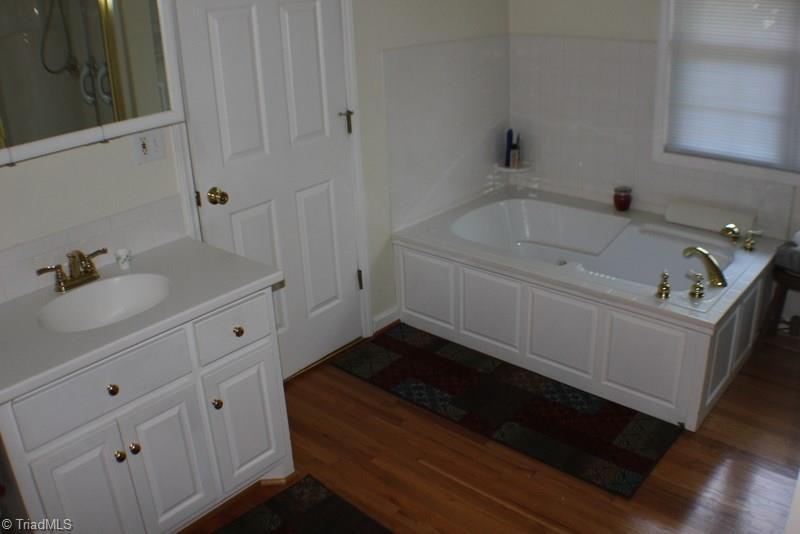 558 Country Club Road Mount Airy, NC 27030 - Photo 12 of 21 Gallery Image 12