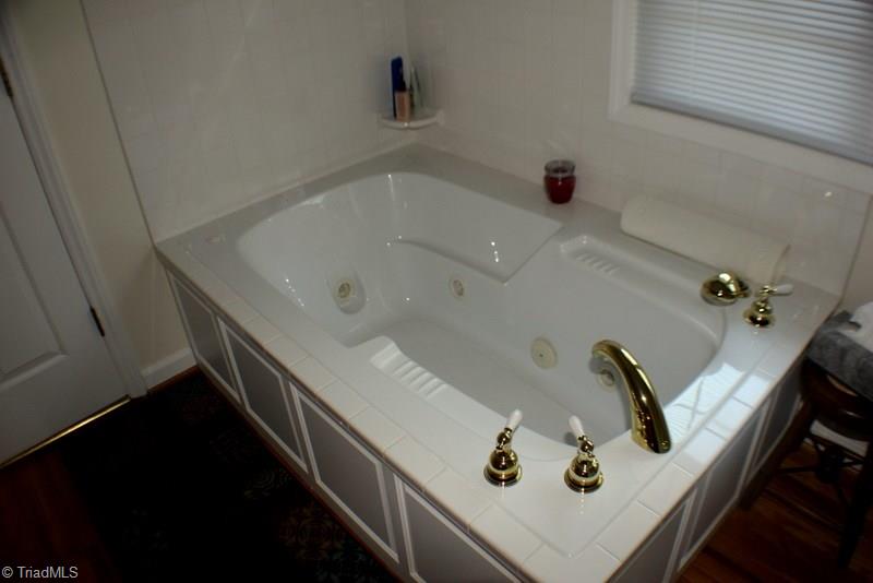 558 Country Club Road Mount Airy, NC 27030 - Photo 14 of 21 Gallery Image 14