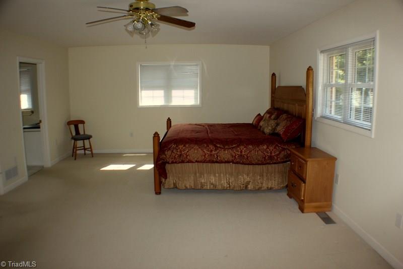558 Country Club Road Mount Airy, NC 27030 - Photo 15 of 21 Gallery Image 15