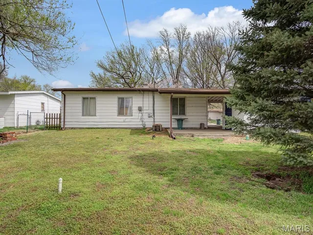 $65,000 | 1120 St Michael Drive, Cahokia, IL 62206