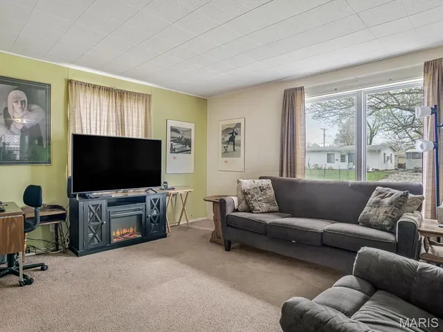 $65,000 | 1120 St Michael Drive, Cahokia, IL 62206