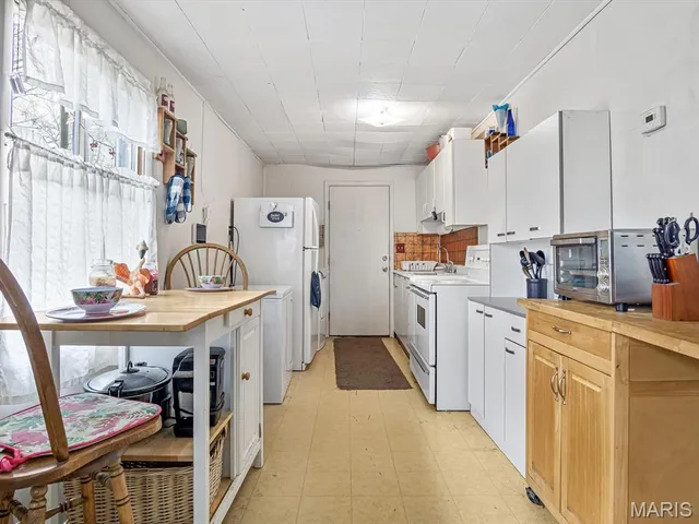 $65,000 | 1120 St Michael Drive, Cahokia, IL 62206