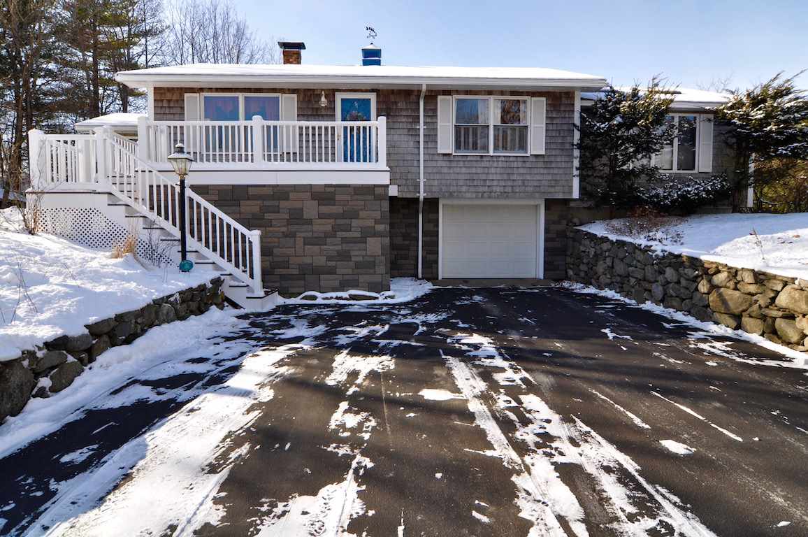 31 Packers Falls Road Newmarket, NH 03857 - Photo 1 of 15 Gallery Image 1