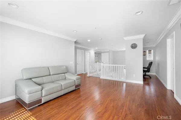 $5,000 | 12134 VÃa Santa Marta, Sylmar, CA 91342