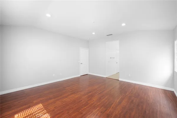 $5,000 | 12134 VÃa Santa Marta, Sylmar, CA 91342