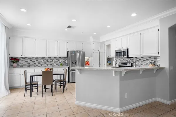 $5,000 | 12134 VÃa Santa Marta, Sylmar, CA 91342