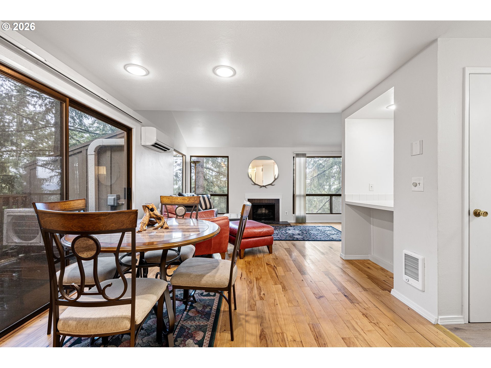 149 Treehill Loop Eugene, OR 97405 - Photo 11 of 40