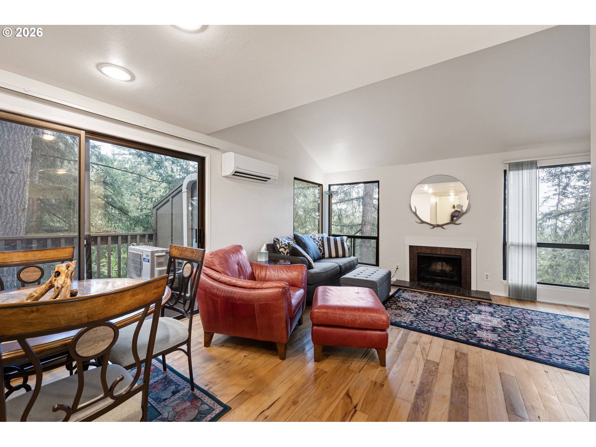 149 Treehill Loop Eugene, OR 97405 - Photo 17 of 40