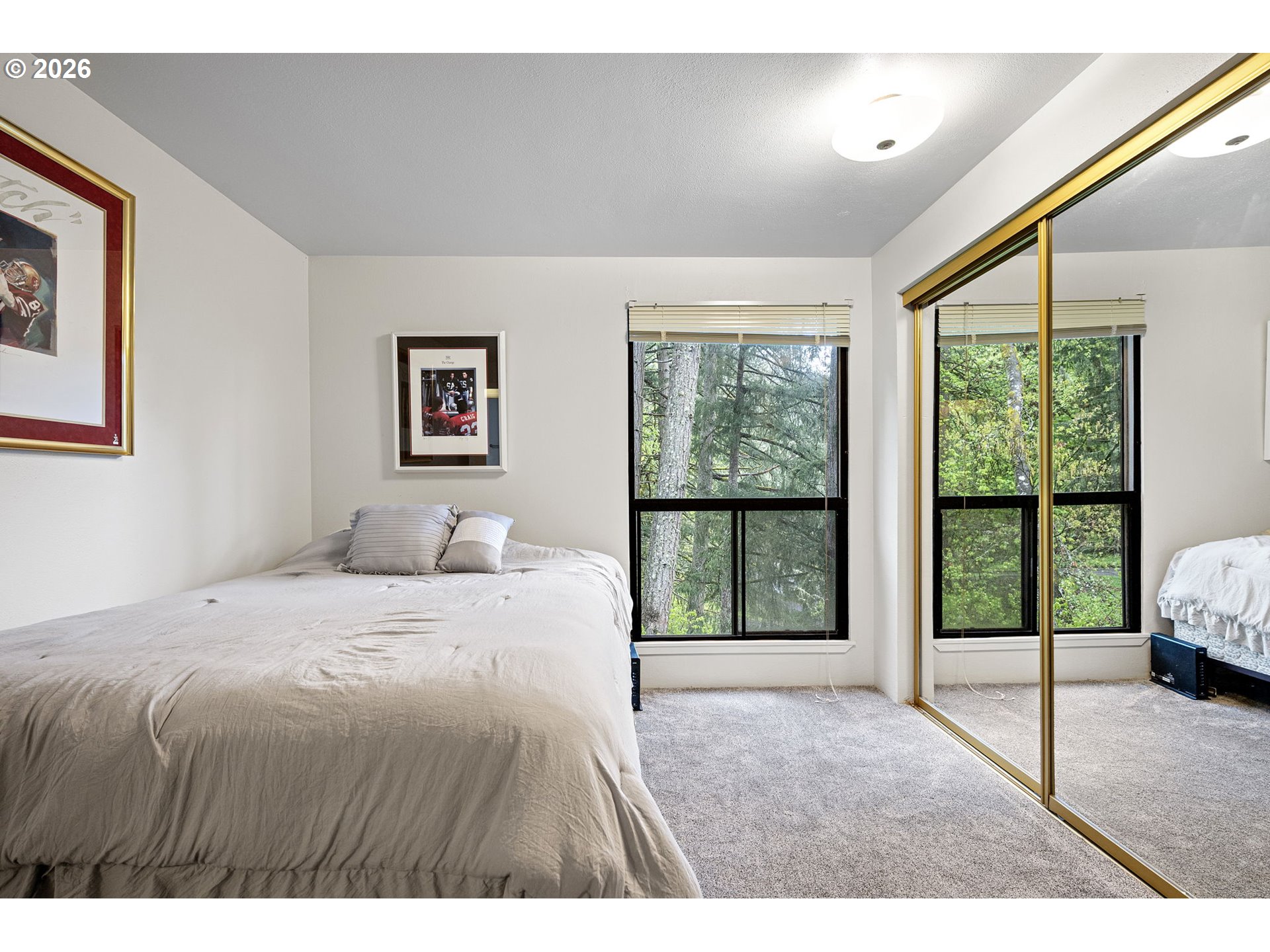 149 Treehill Loop Eugene, OR 97405 - Photo 26 of 40 Bedroom