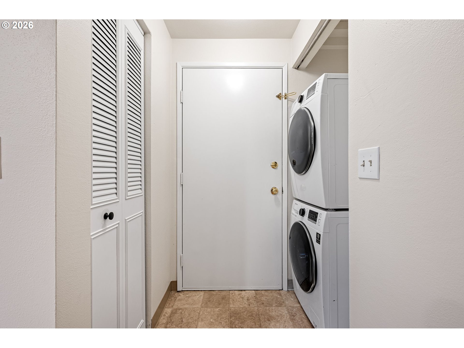 149 Treehill Loop Eugene, OR 97405 - Photo 29 of 40 Laundry