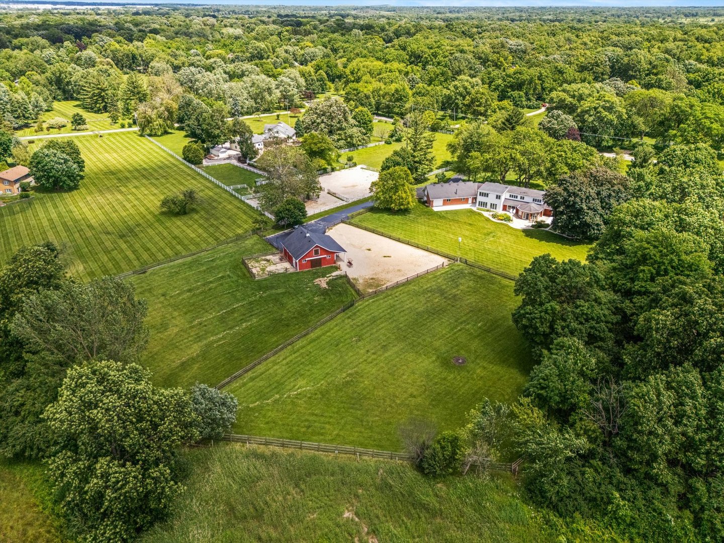 6-n056 Surrey Road Wayne, IL 60184 - Photo 33 of 37