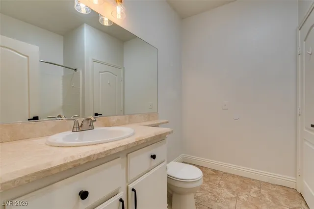 $1,900 | 669 Pacific Cascades Drive, Henderson, NV 89012