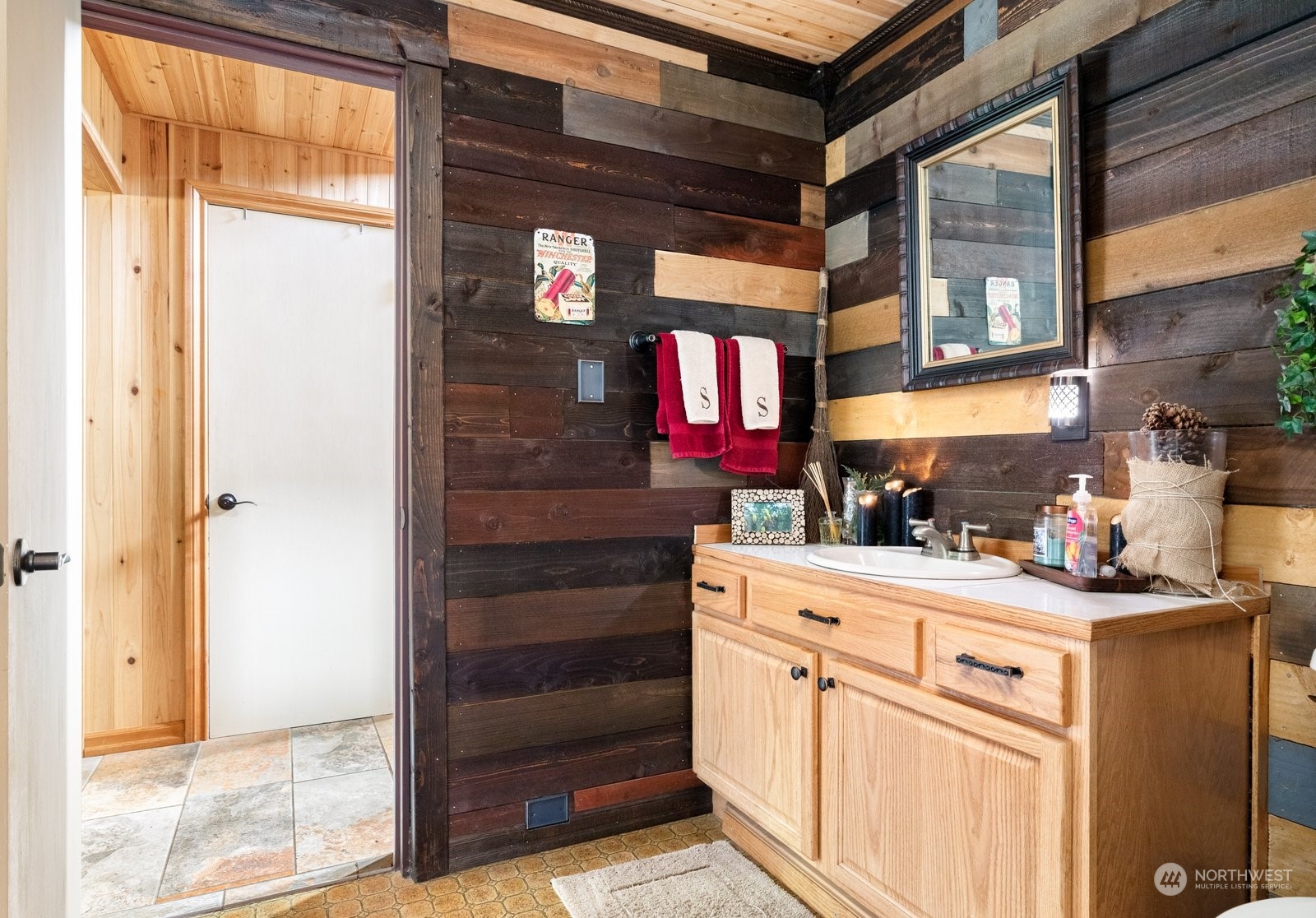 344 Ducken Road Oak Harbor, WA 98277 - Photo 19 of 40 Gallery Image 19